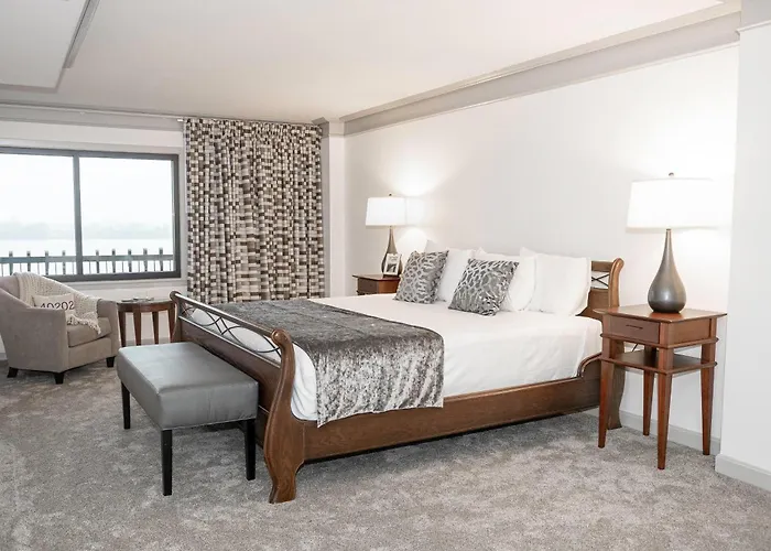 Galt House Hotel, A Trademark Collection Hotel Louisville